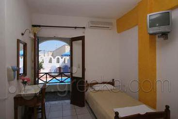 Pension Stella  | Karterados | Santorini | Greece 4