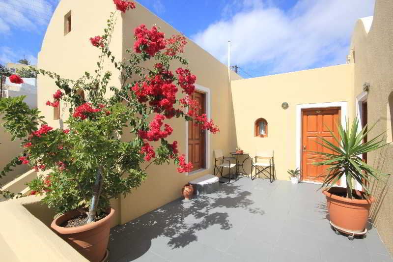 Ersi Villas  | Firostefani | Santorini | Greece 8