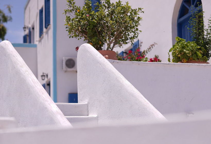 Hotel Kalisperis  | Messaria | Santorini | Greece 16