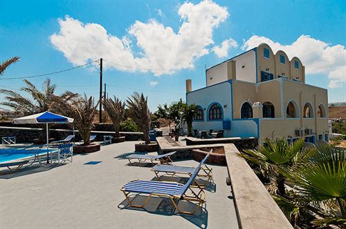 Hotel Artemis Village  | Karterados | Santorini | Greece 14