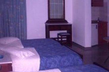 Emmanuela Studios  | Karterados | Santorini | Greece 2