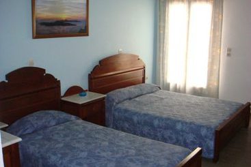 Emmanuela Studios  | Karterados | Santorini | Greece 5