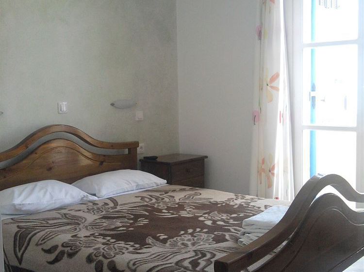 Hotel Anna Pension Karterados Santorini