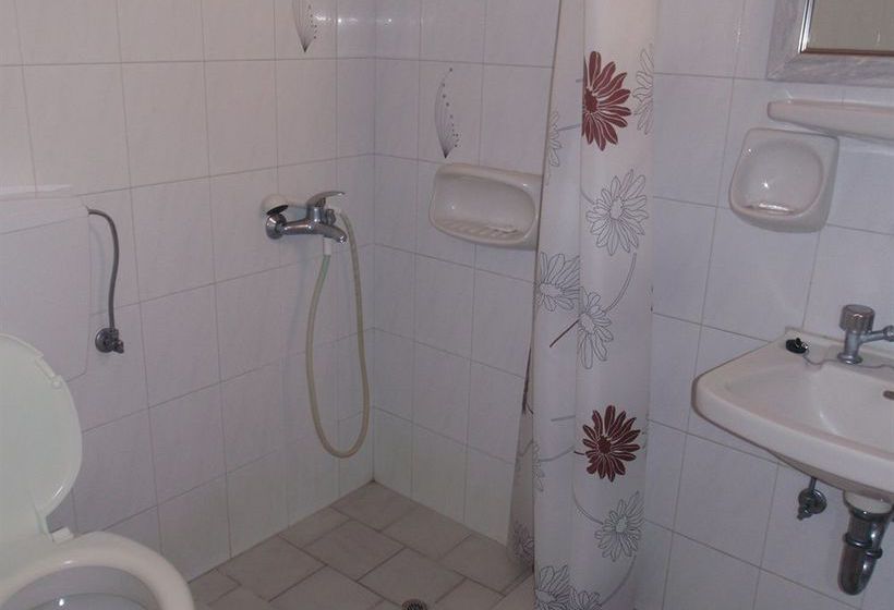 Hotel Anna Pension  | Karterados | Santorini | Greece 15