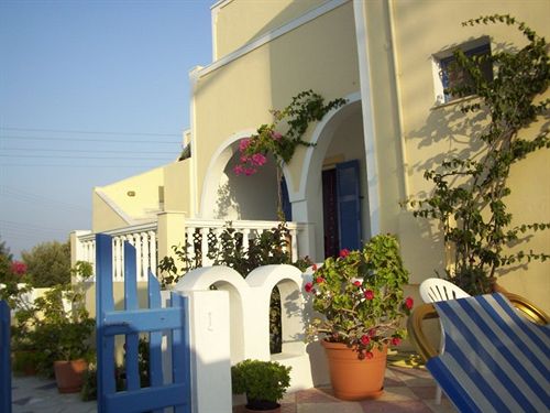 Hotel Anna Pension  | Karterados | Santorini | Greece 18
