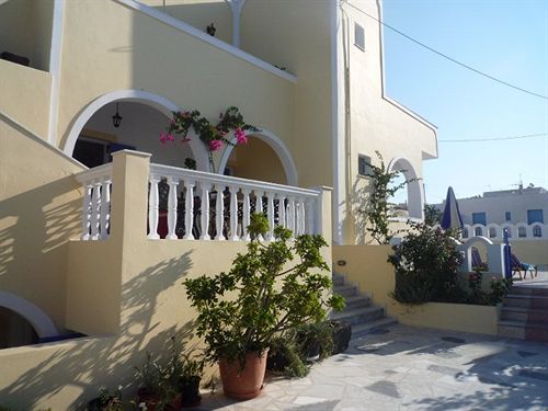 Hotel Anna Pension  | Karterados | Santorini | Greece 19