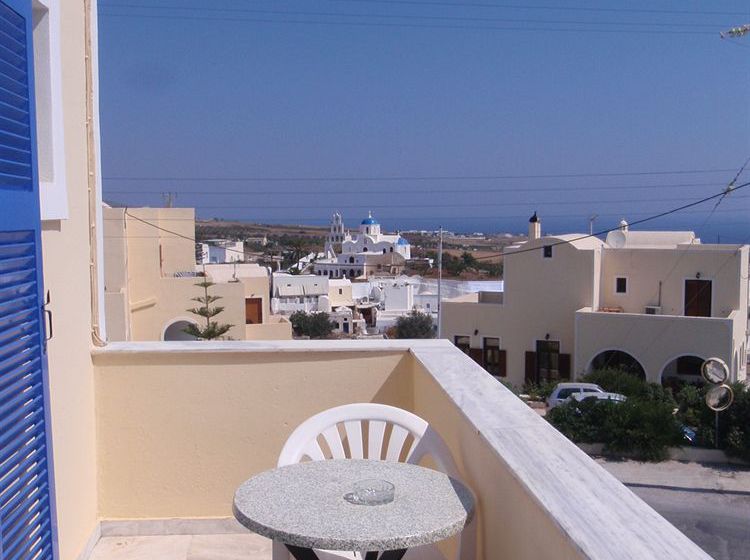 Hotel Anna Pension  | Karterados | Santorini | Greece 3