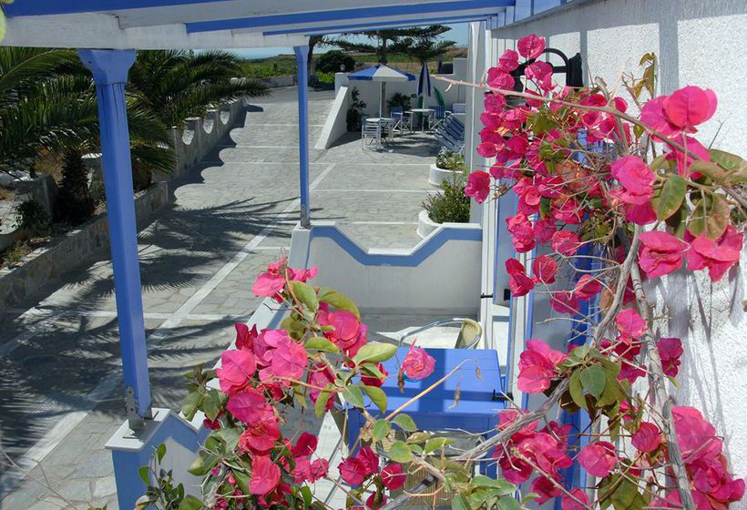 Stavros Villas  | Karterados | Santorini | Greece 1