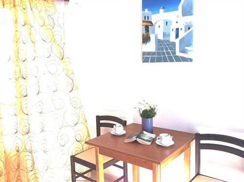 Stavros Villas  | Karterados | Santorini | Greece 19