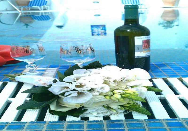 Stavros Villas  | Karterados | Santorini | Greece 9