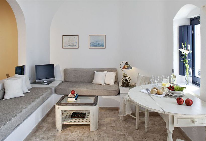 Hotel Homeric Poems  | Firostefani | Santorini | Greece 11