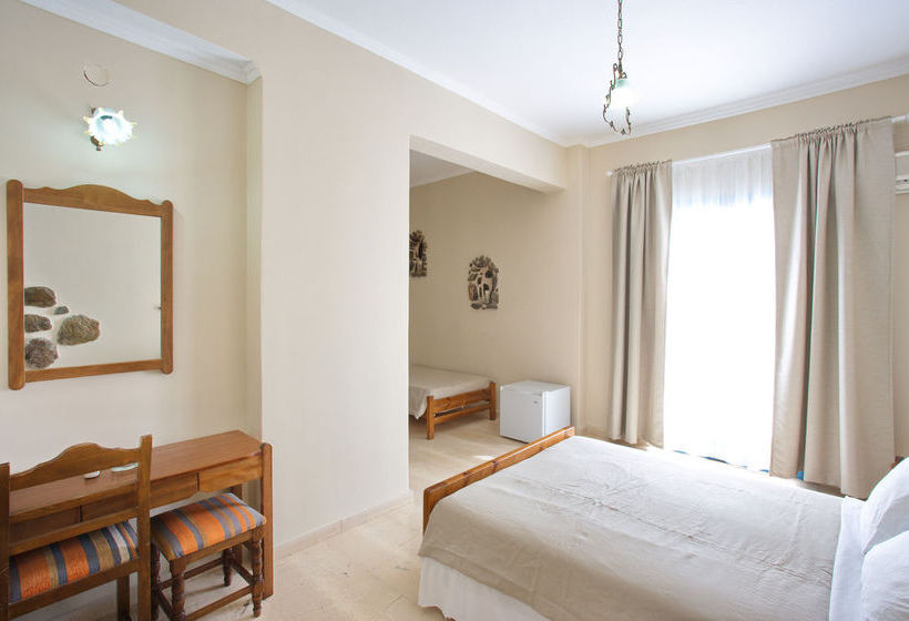 The Boathouse Hotel & Studios  | Fira | Santorini | Greece 18