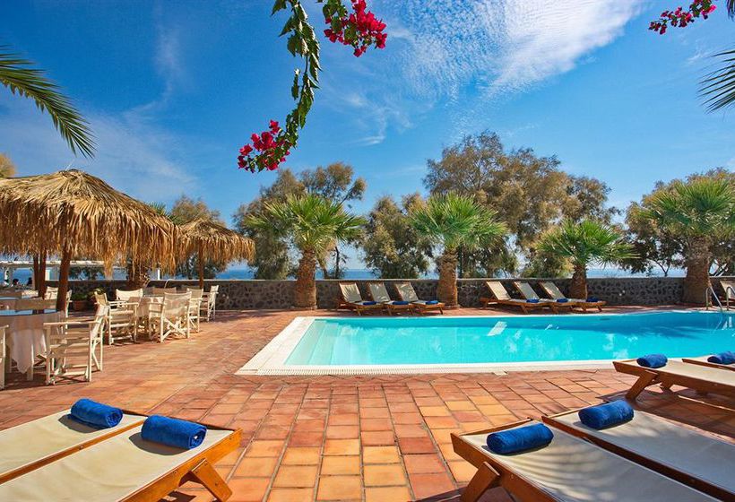 The Boathouse Hotel & Studios  | Fira | Santorini | Greece 2