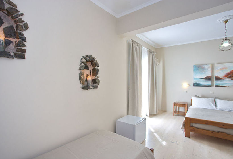 The Boathouse Hotel & Studios  | Fira | Santorini | Greece 20