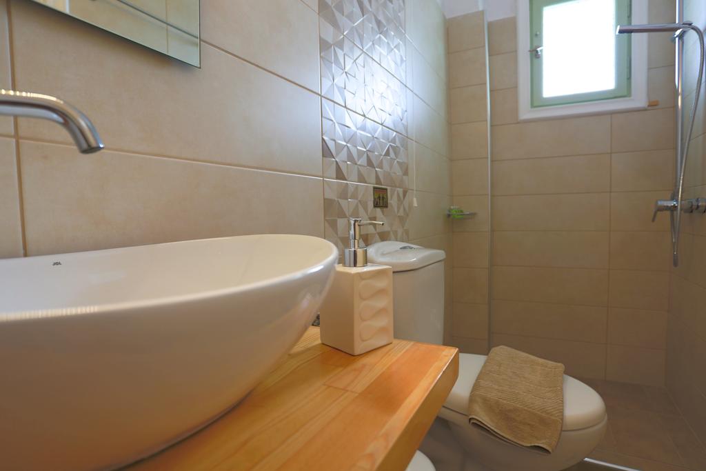 Ecoxenia Studio Apartments  | Oia | Santorini | Greece 10