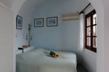 Hotel Kavalari  | Fira | Santorini | Greece 5