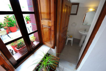 Hotel Kavalari  | Fira | Santorini | Greece 7