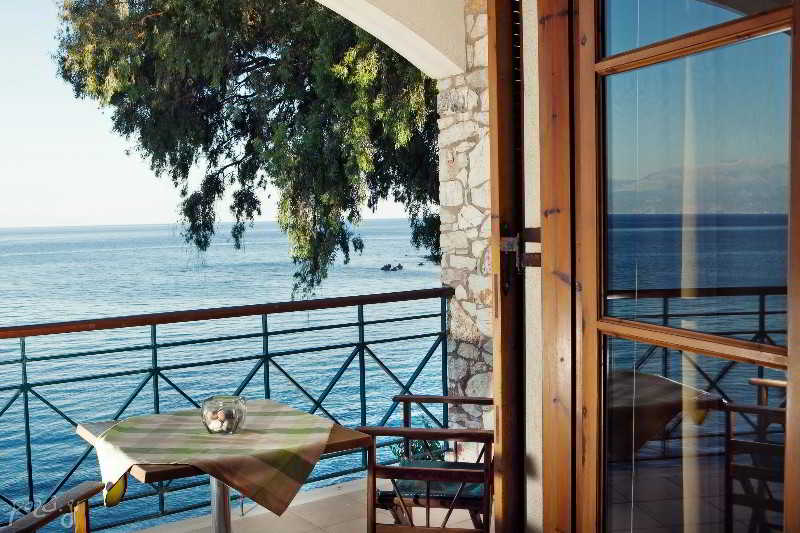 Hotel Grekis  | Petalidi | Peloponnese | Greece 9