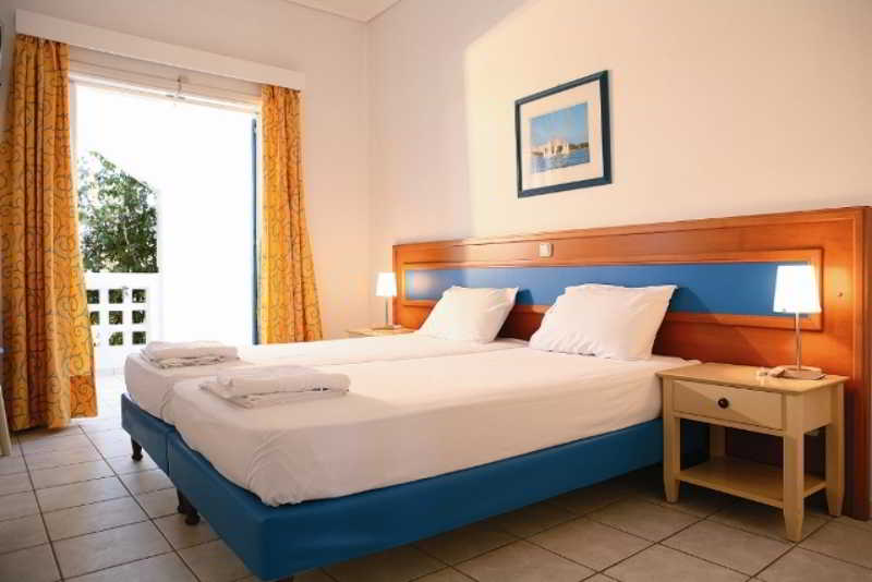 Daphne S Club  | Xylokastro | Peloponnese | Greece 10