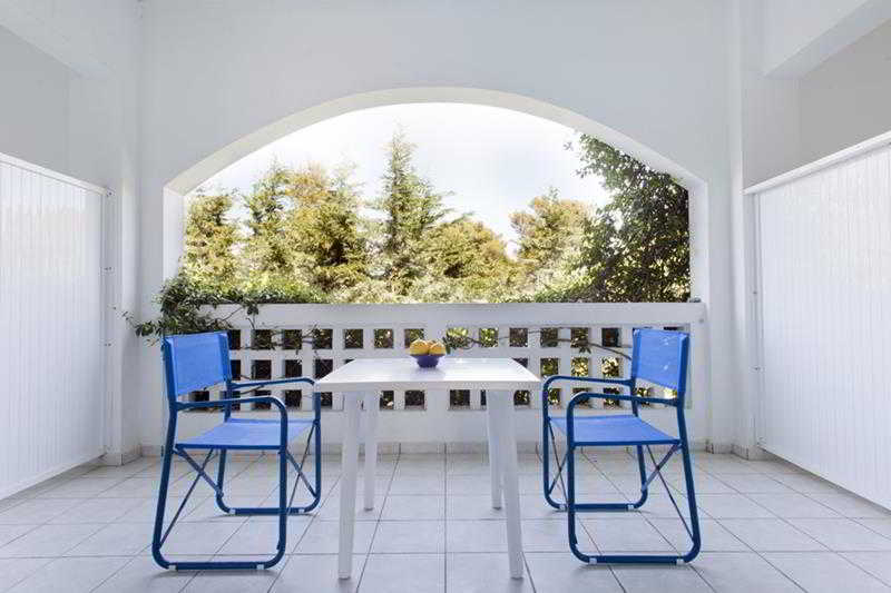 Daphne S Club  | Xylokastro | Peloponnese | Greece 13