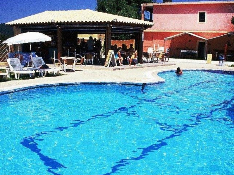 Aparthotel Tzevenos  | Aghios Georgios | Santorini | Greece 13