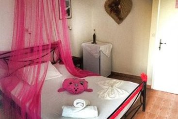 Livadaros Pension  | Karterados | Santorini | Greece 20