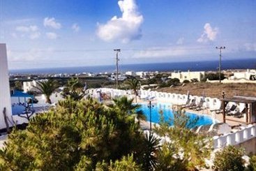 Livadaros Pension  | Karterados | Santorini | Greece 7