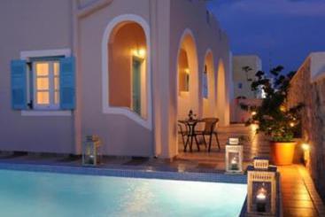Hotel Villa Rose  | Fira | Santorini | Greece 15
