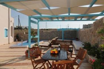 Hotel Villa Rose  | Fira | Santorini | Greece 4