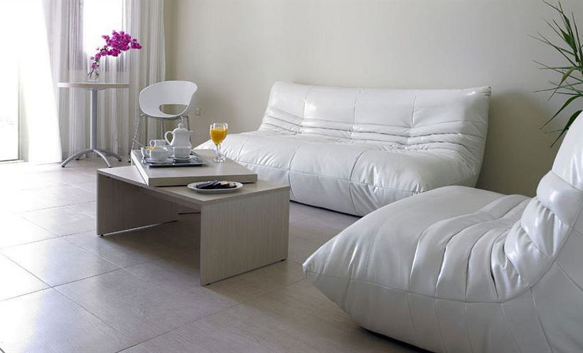 Splendour Resort  | Firostefani | Santorini | Greece 1