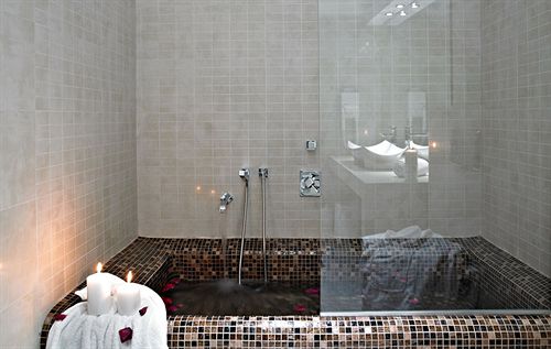 Splendour Resort  | Firostefani | Santorini | Greece 10