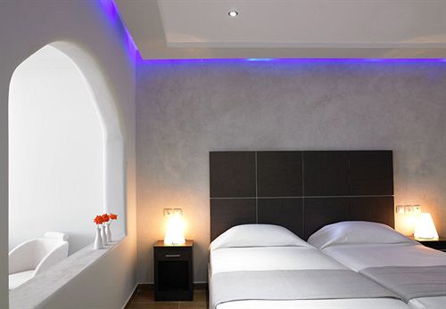 Splendour Resort  | Firostefani | Santorini | Greece 8