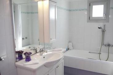 Hotel Atrium Villa  | Fira | Santorini | Greece 11