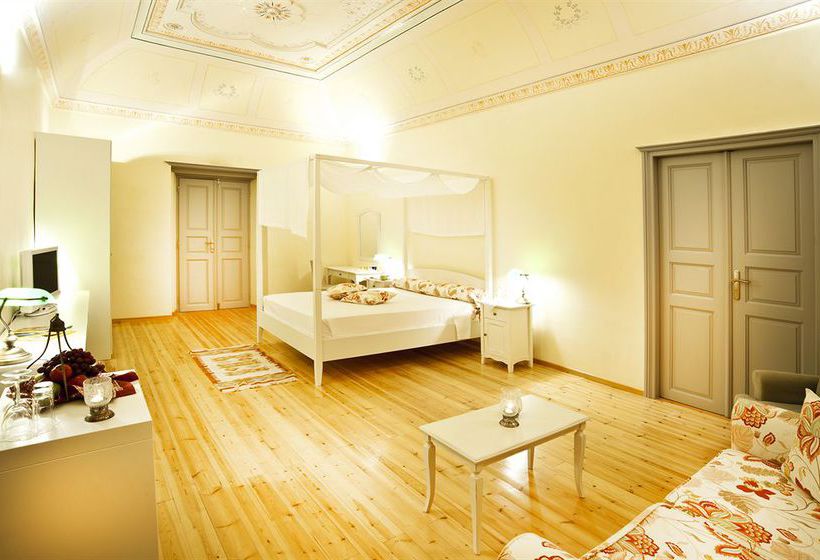 Hotel Markezinis Suites  | Messaria | Santorini | Greece 10