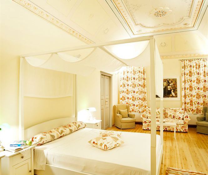 Hotel Markezinis Suites  | Messaria | Santorini | Greece 8