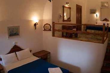 Vallas Apartamentos  | Firostefani | Santorini | Greece 4