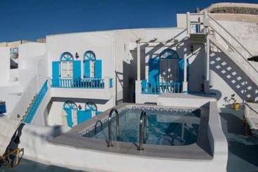 Vallas Apartamentos  | Firostefani | Santorini | Greece 9