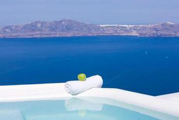 Mirabo Luxury Villas