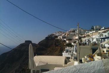 Mirabo Luxury Villas  | Firostefani | Santorini | Greece 1