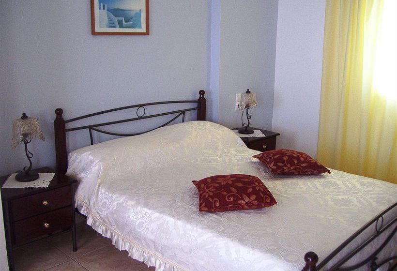 Hotel Mylos  | Firostefani | Santorini | Greece 13