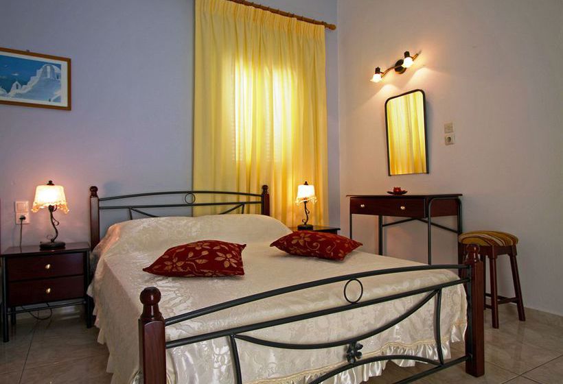 Hotel Mylos  | Firostefani | Santorini | Greece 17