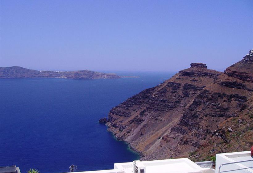 Hotel Mylos  | Firostefani | Santorini | Greece 18