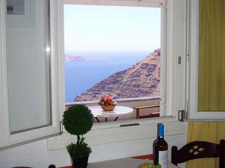 Hotel Mylos  | Firostefani | Santorini | Greece 19