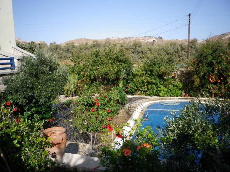 Karterados Beach Apartments  | Karterados | Santorini | Greece 1