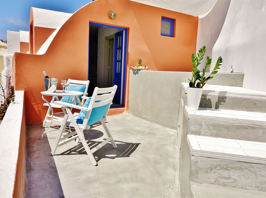 Hotel Chroma Suites  | Oia | Santorini | Greece 10