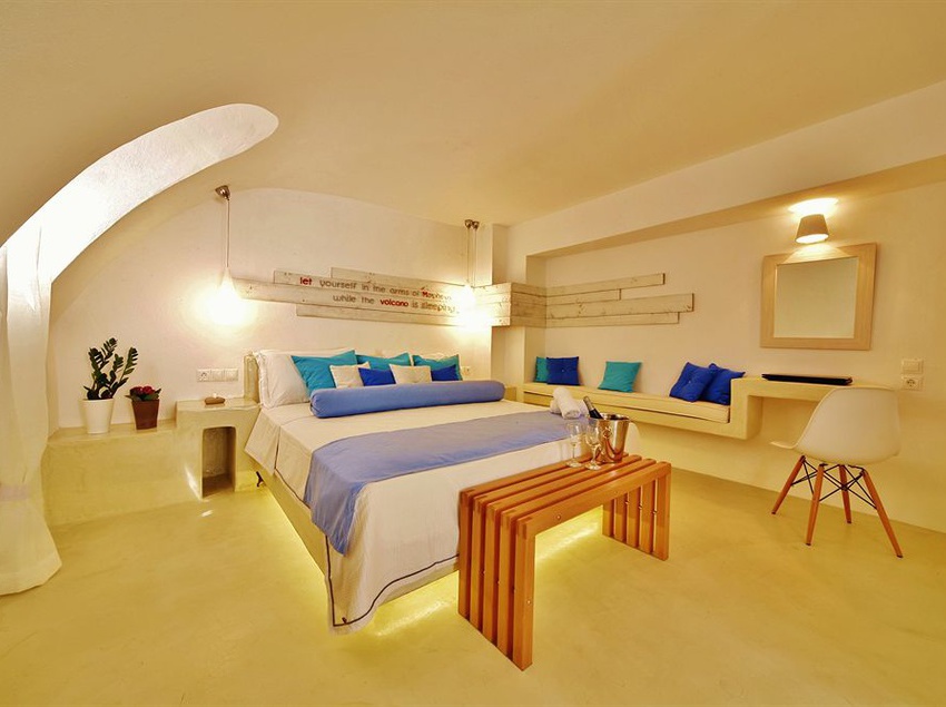 Hotel Chroma Suites  | Oia | Santorini | Greece 20