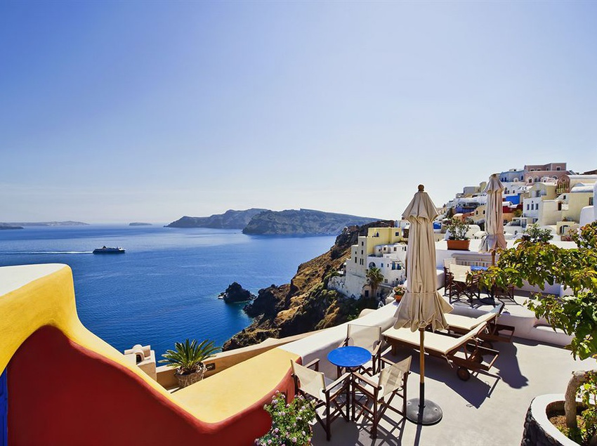 Hotel Chroma Suites  | Oia | Santorini | Greece 6