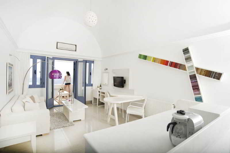 Hotel Celestia Grand  | Fira | Santorini | Greece 13