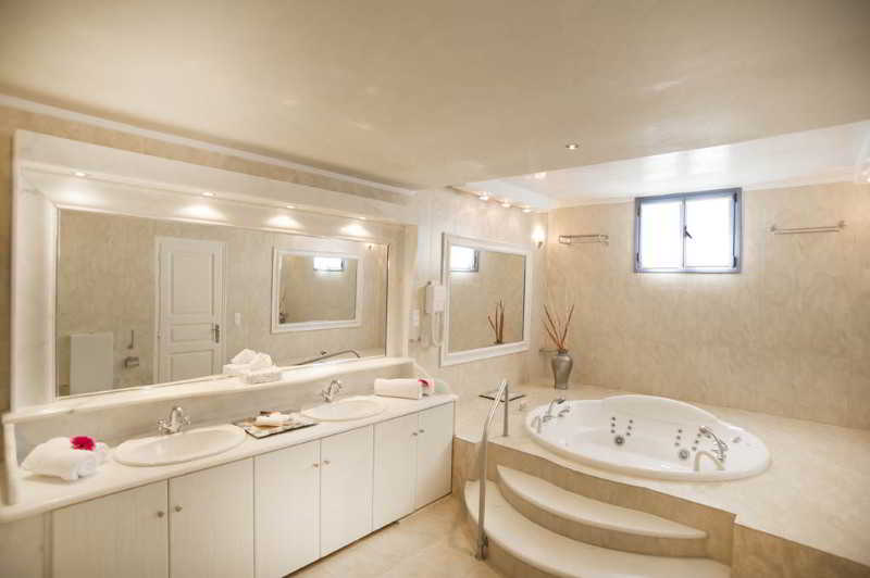 Hotel Celestia Grand  | Fira | Santorini | Greece 15