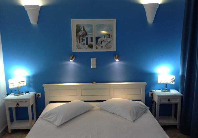 Hotel Villa Michalis  | Vlychada | Santorini | Greece 14